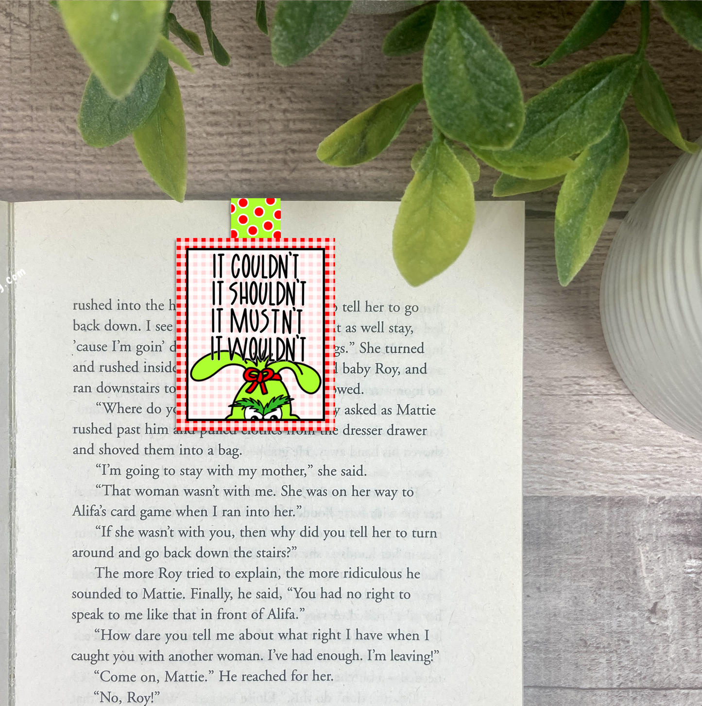 It Couldn't It Shouldn't Grinchy Vinyl Sticker, Magnetic Bookmark, & Notecard MB11